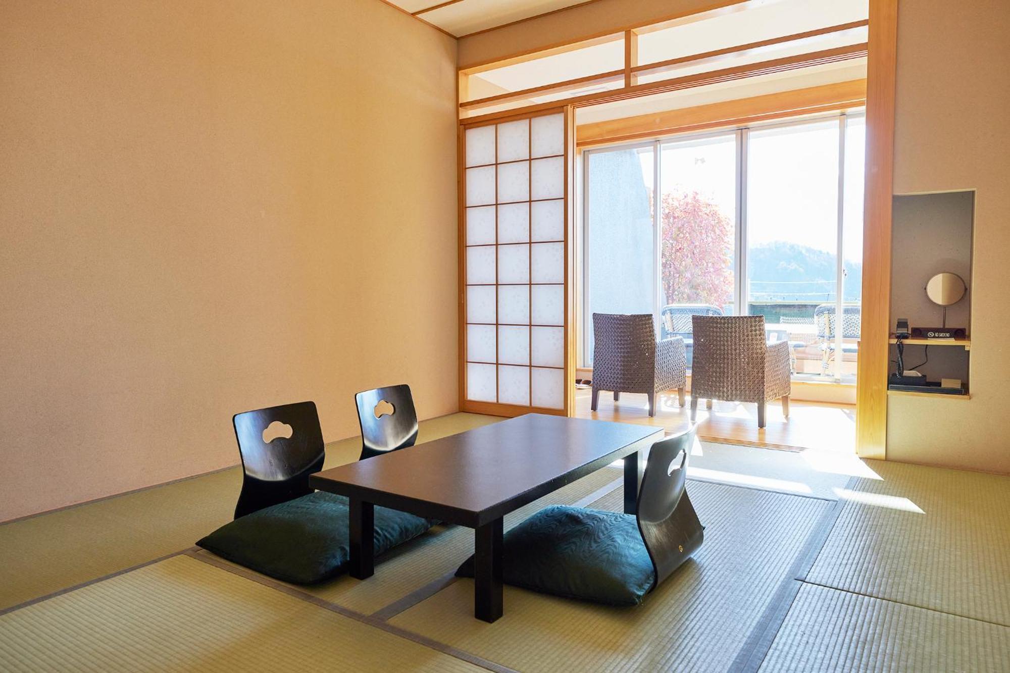 HOTEL MIZNO FUJIKAWAGUCHIKO JAPAN SEASON DEALS FROM 388